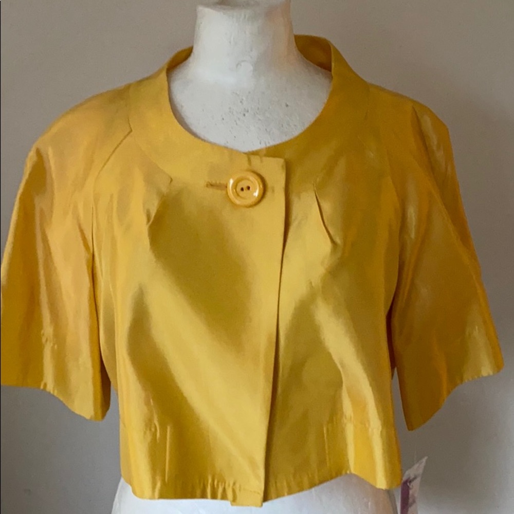 Yellow cropped jacket